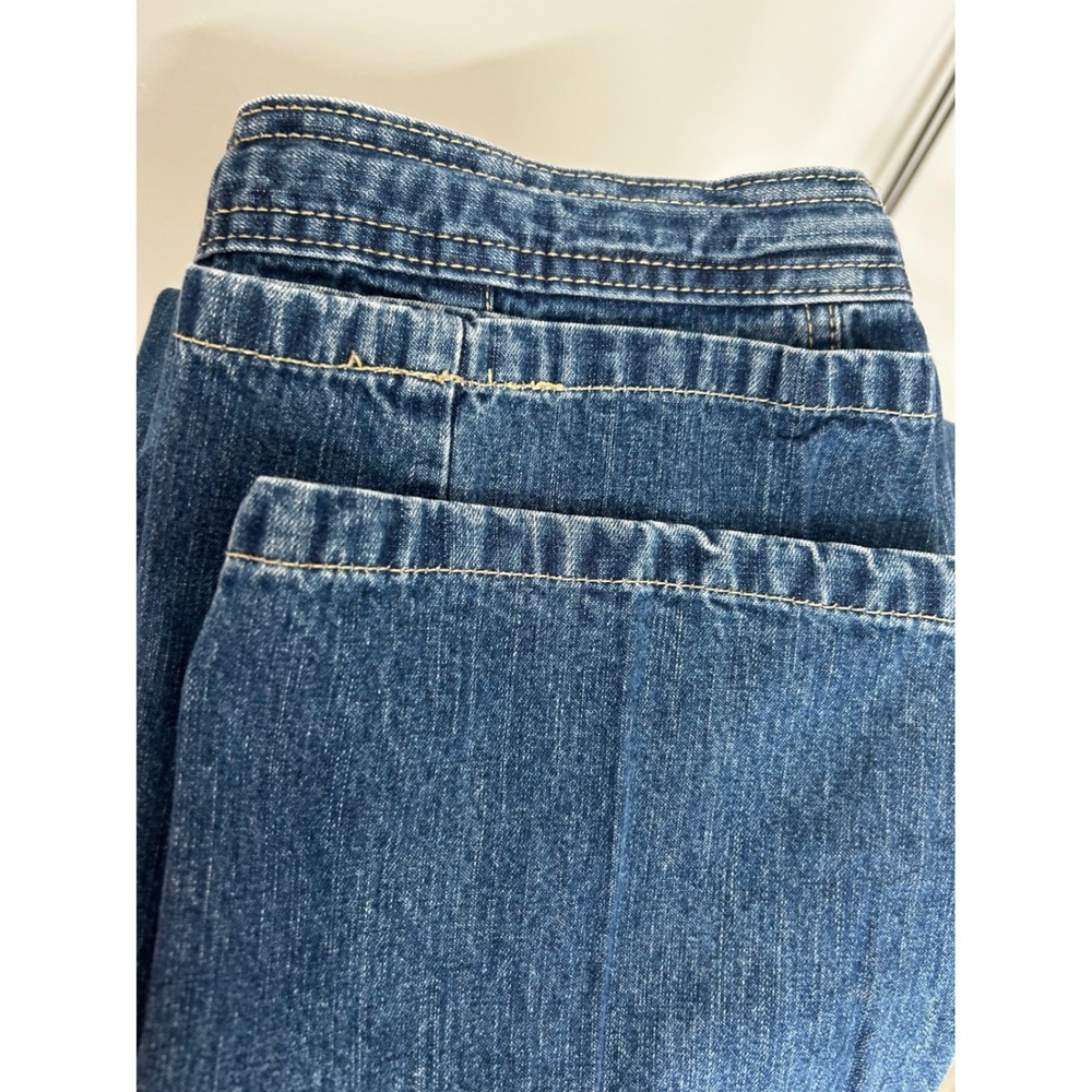 St. John's Bay Mom Jeans Blue Denim Slant Pockets Unique Waist Women's Size 12P - Picture 7 of 7